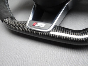 Audi TT R8 Lenkrad Carbon Alcantara