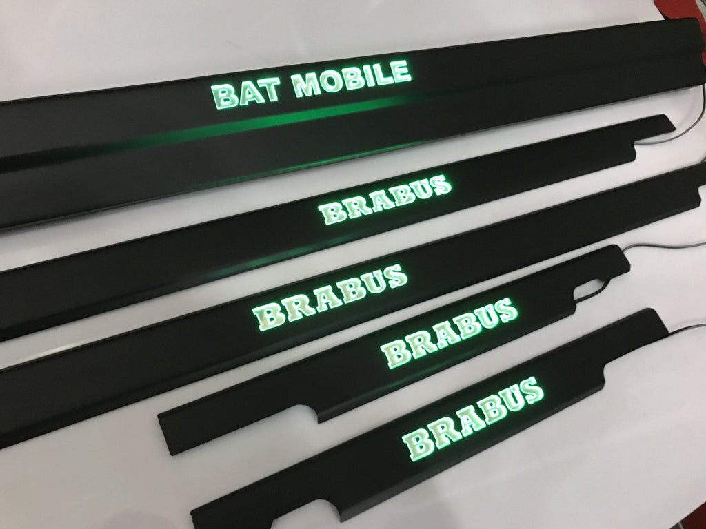 Bat Mobile Brabus Umbrales de puerta iluminados con LED 4 o 5 piezas para Mercedes-Benz Clase G W463