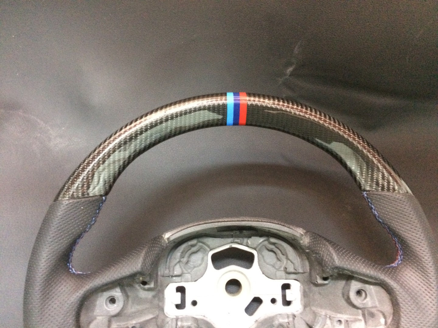 BMW F30 F31 F15 F16 steering wheel carbon leather 12 o'clock stripes