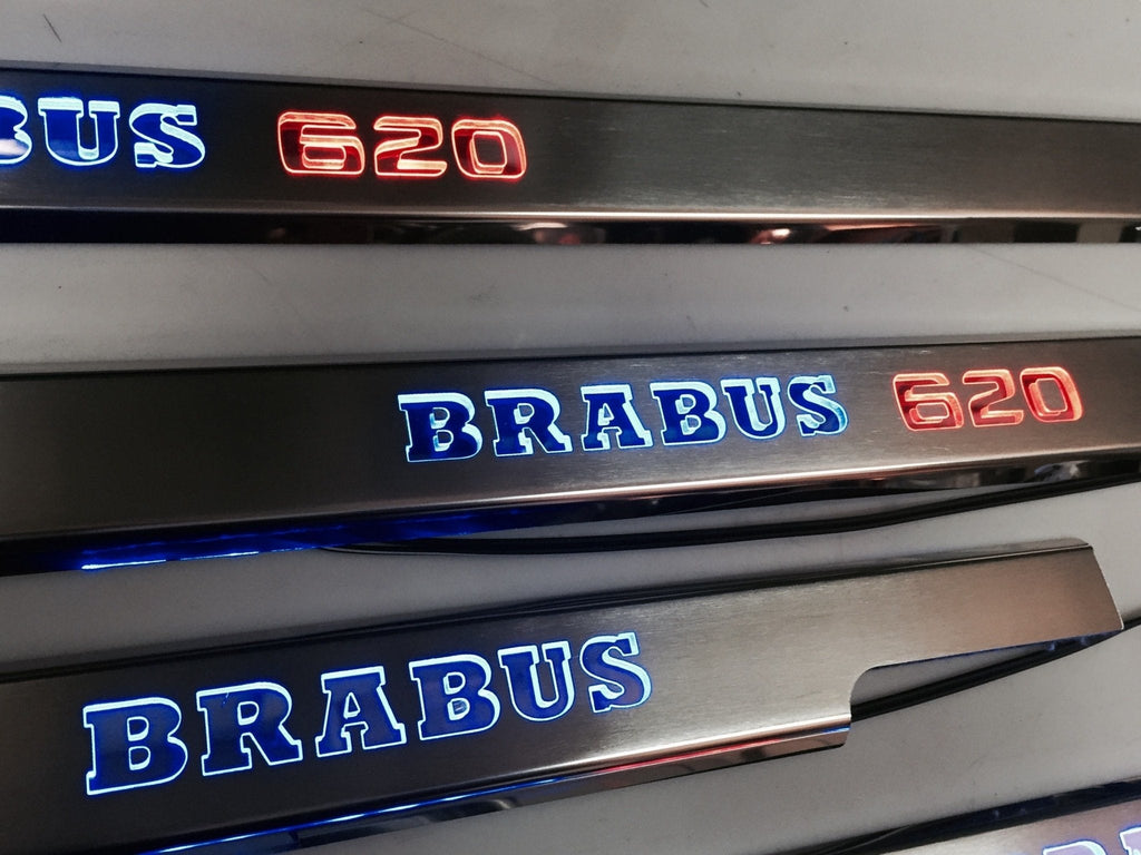 Brabus 620 Umbrales de puerta iluminados con LED 4 o 5 piezas para Mercedes-Benz Clase G W463