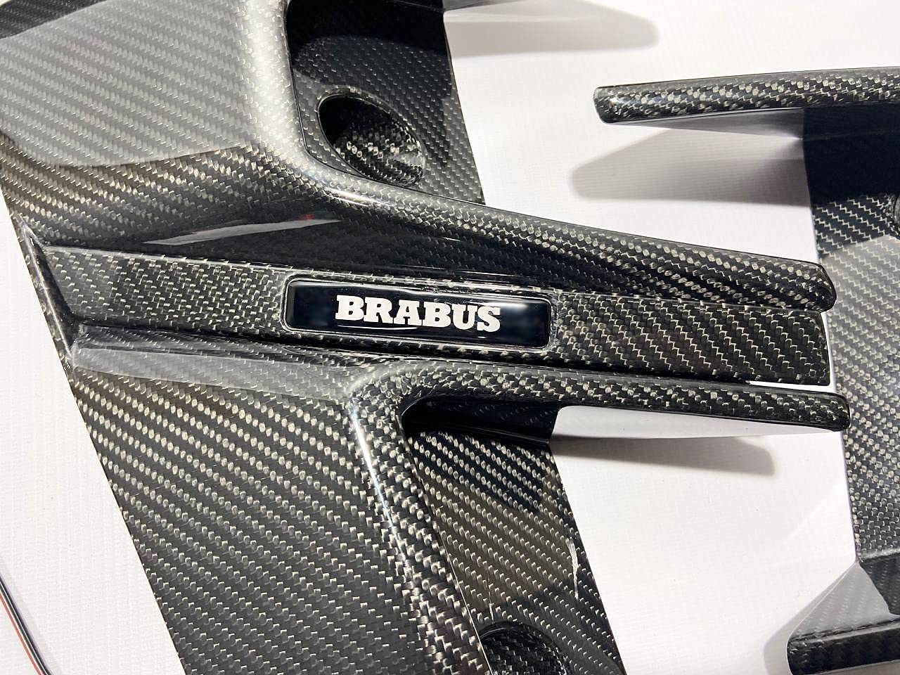 Brabus Widestar Style Kit de carrocería de fibra de carbono Inserciones con difusores delanteros y traseros 10 piezas para Mercedes-Benz G-Wagon Clase G W463A W464 G63 G500
