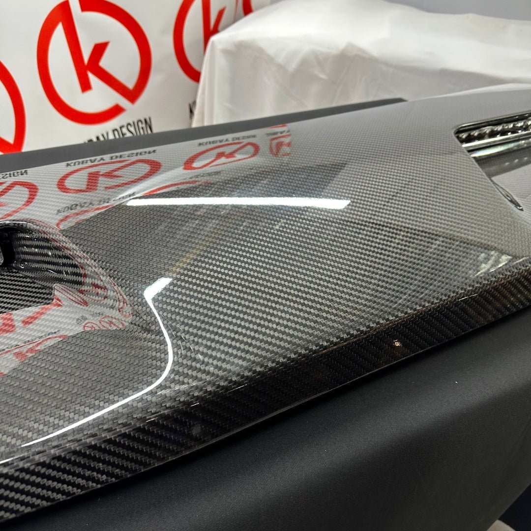 Carbon fiber front roof spoiler with LEDs W463A 4x4 style for Mercedes-Benz W463 4x4