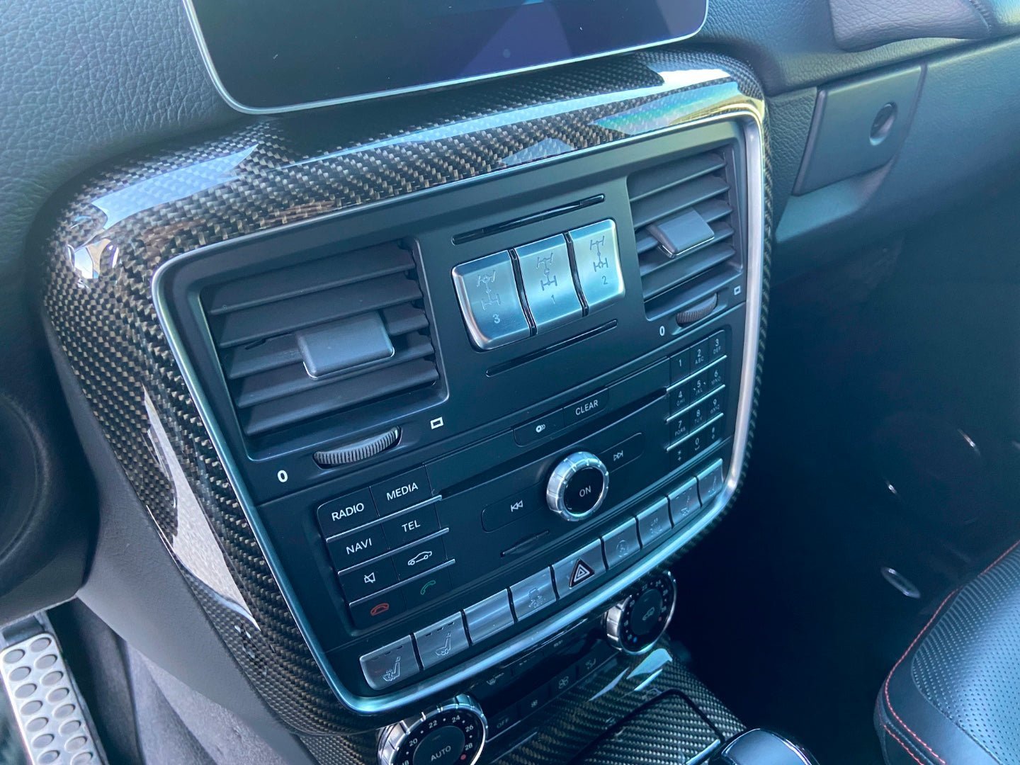 Carbon fiber interior dashboard panels trim replacement for Mercedes-Benz W463