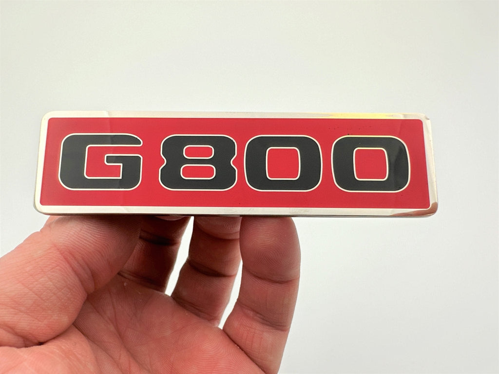 Emblema de la insignia del logotipo rojo de la parrilla delantera G800 para Mercedes Benz G-Wagon Clase G W463
